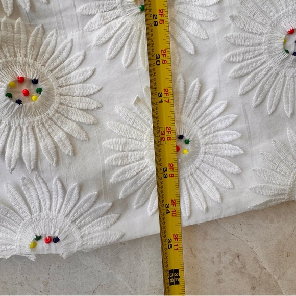 Farm Rio White Daisy 3D Floral Midi Skirt size XS - Picture 10 of 16